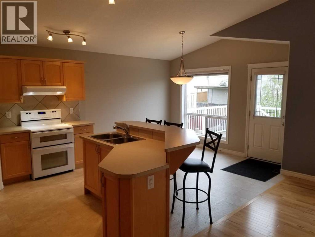 8814 114 Avenue, Grande Prairie, Alberta  T8X 0A5 - Photo 2 - A2287911