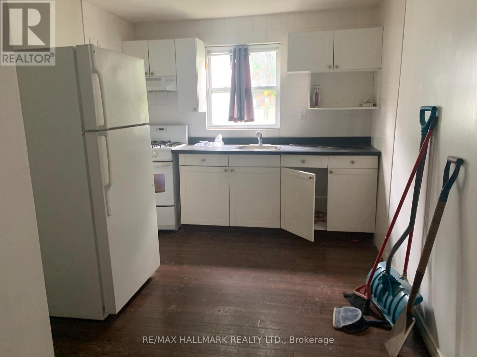 295 Old Weston Road, Toronto, Ontario  M6N 3A7 - Photo 13 - W12911968