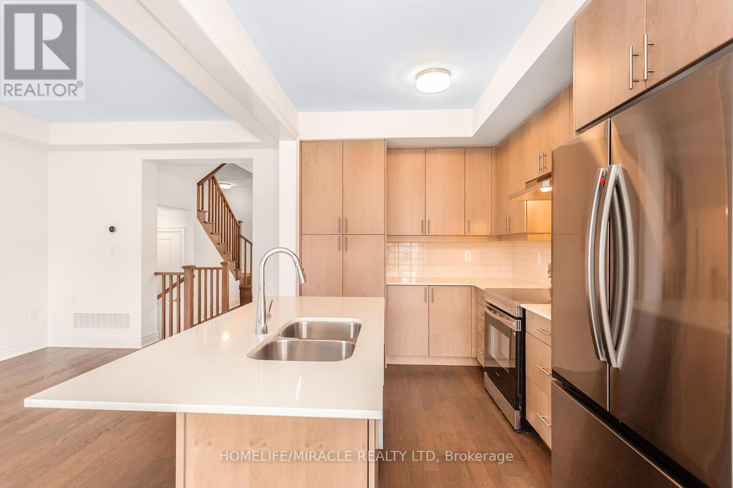 13 - 2184 Postmaster Drive, Oakville, Ontario  L6M 3X1 - Photo 20 - W12911982