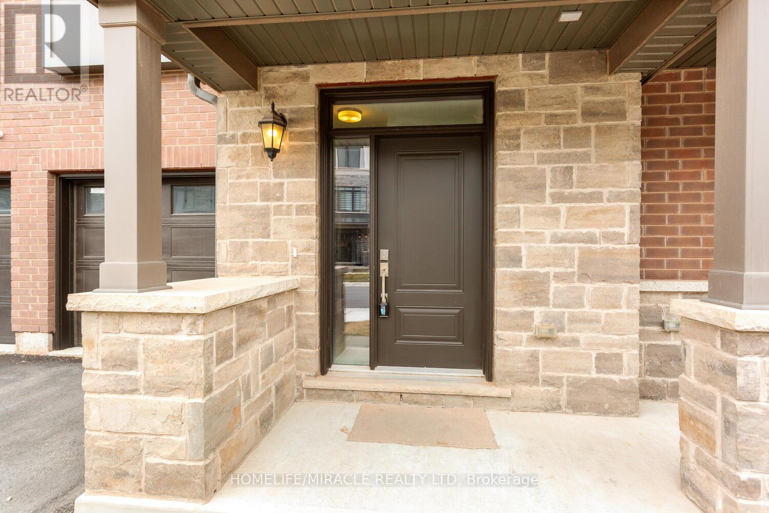 13 - 2184 Postmaster Drive, Oakville, Ontario  L6M 3X1 - Photo 5 - W12911982