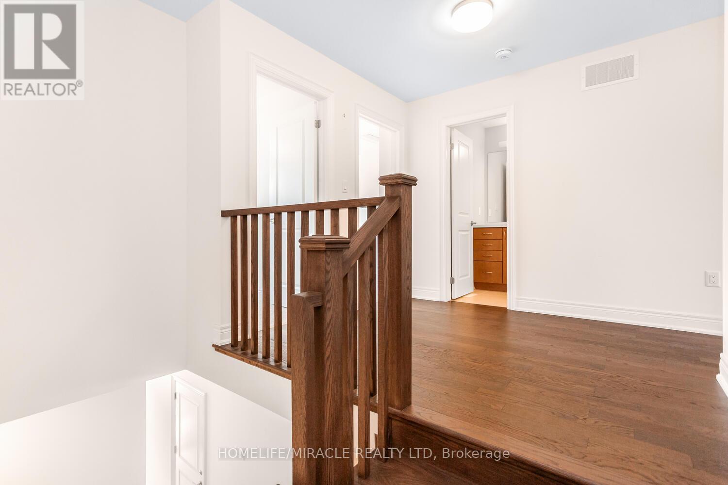 13 - 2184 Postmaster Drive, Oakville, Ontario  L6M 3X1 - Photo 27 - W12911998