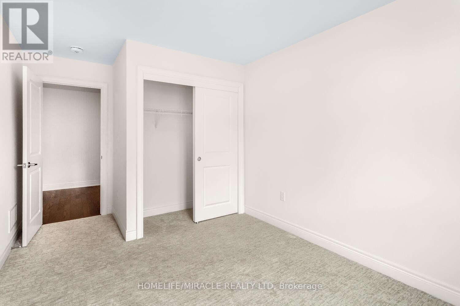 13 - 2184 Postmaster Drive, Oakville, Ontario  L6M 3X1 - Photo 40 - W12911998