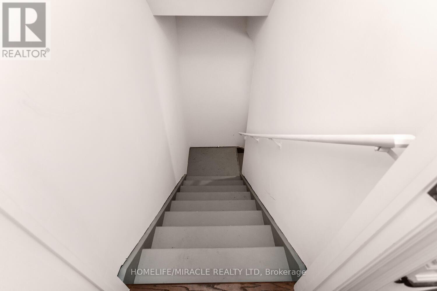 13 - 2184 Postmaster Drive, Oakville, Ontario  L6M 3X1 - Photo 45 - W12911998