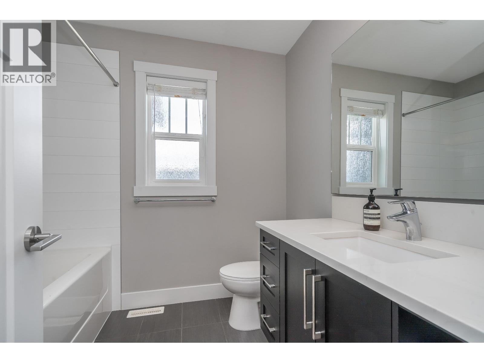 22822 136 Avenue, Maple Ridge, British Columbia  V4R 0B3 - Photo 27 - R3102523