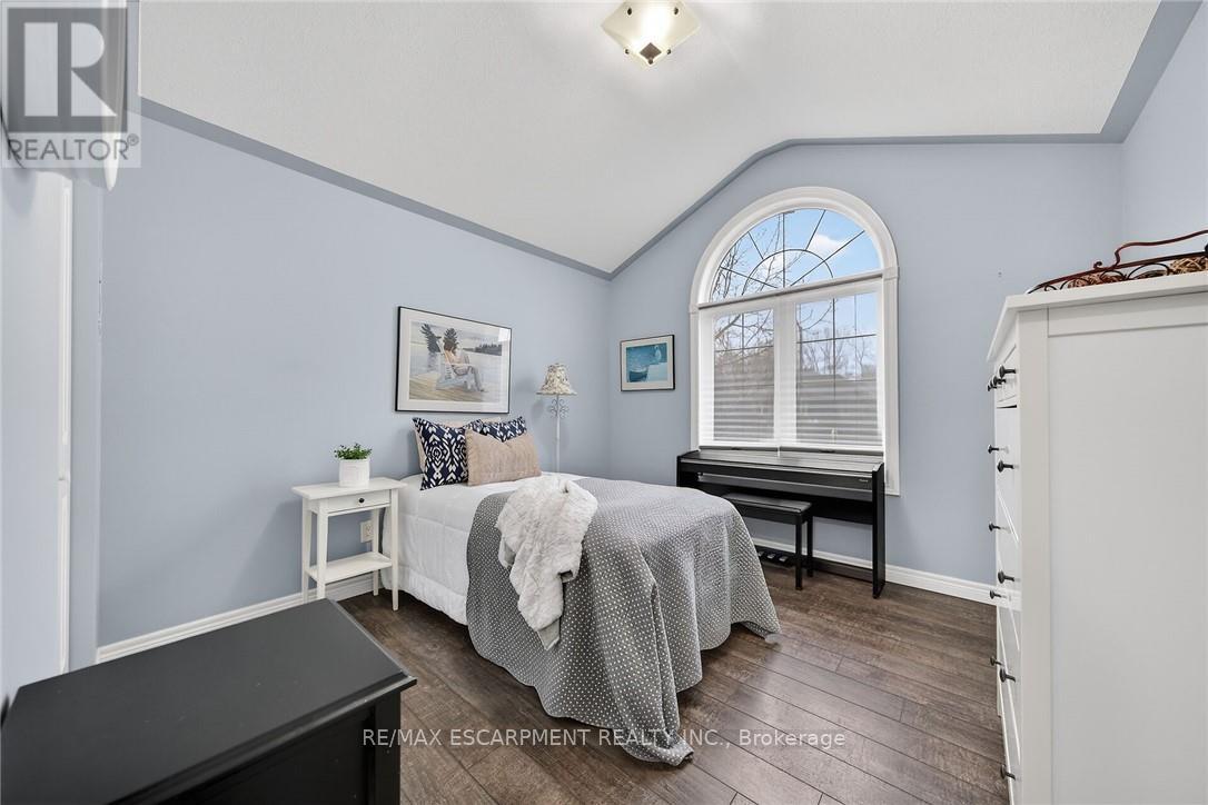 18 Homer Street, Norfolk, Ontario  N0A 1N6 - Photo 22 - X12911980