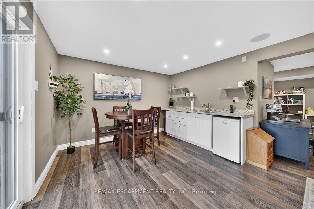 18 Homer Street, Norfolk, Ontario  N0A 1N6 - Photo 35 - X12911980