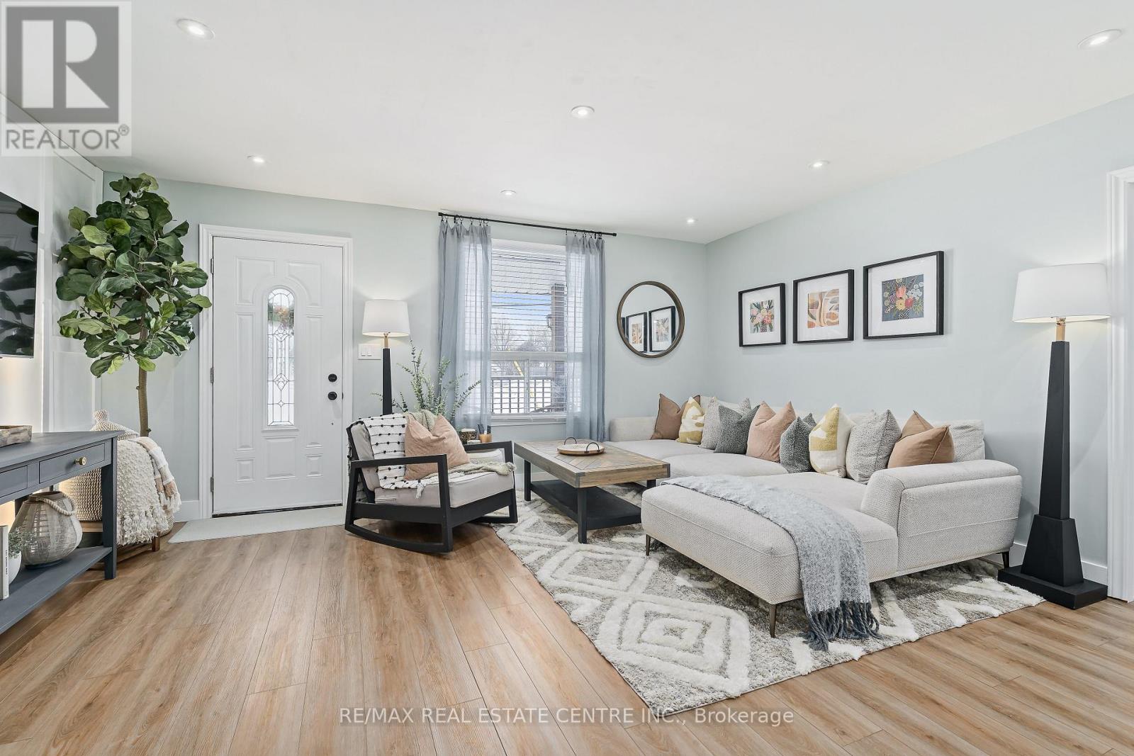 196 Durham Avenue, Cambridge, Ontario  N3H 4H9 - Photo 8 - X12912012