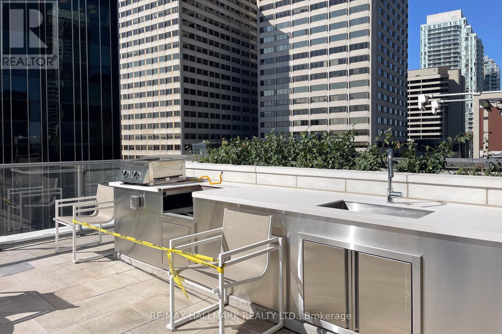 2211 - 2221 Yonge Street, Toronto, Ontario  M4S 0B8 - Photo 41 - C12910754