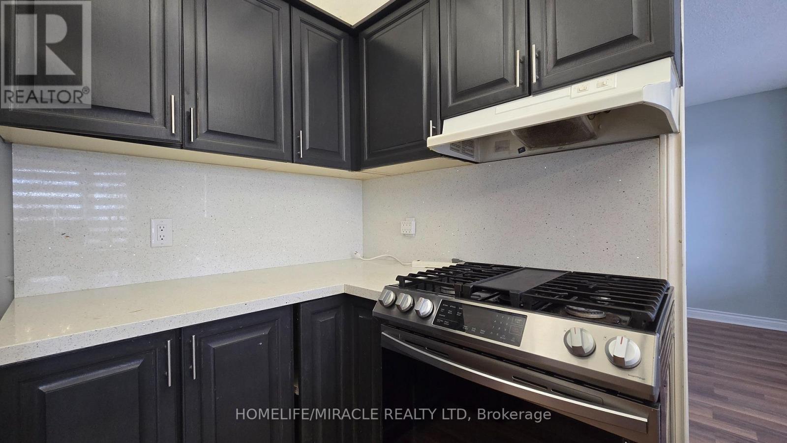 Upper - 442 Rimosa Court, Oshawa, Ontario  L1J 7T6 - Photo 11 - E12883704