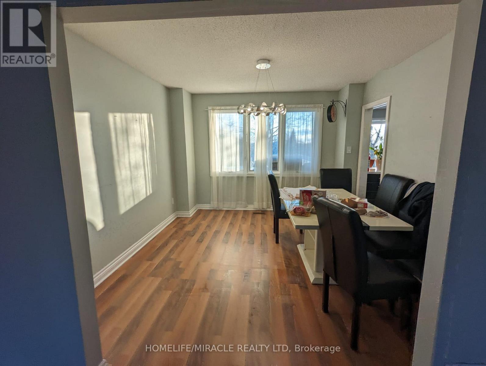 Upper - 442 Rimosa Court, Oshawa, Ontario  L1J 7T6 - Photo 6 - E12883704