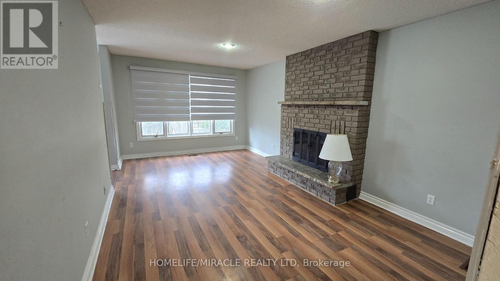 Upper - 442 Rimosa Court, Oshawa, Ontario  L1J 7T6 - Photo 8 - E12883704