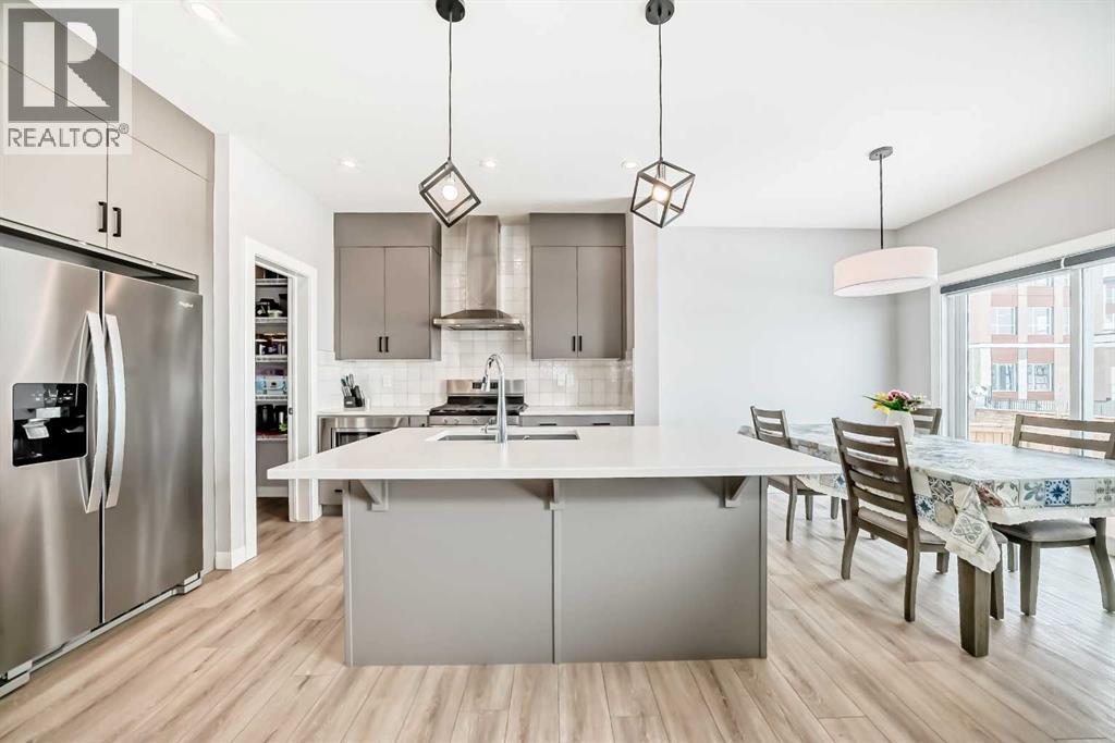 375 Dawson Harbour Court, Chestermere, Alberta  T1X 1Z6 - Photo 6 - A2288137