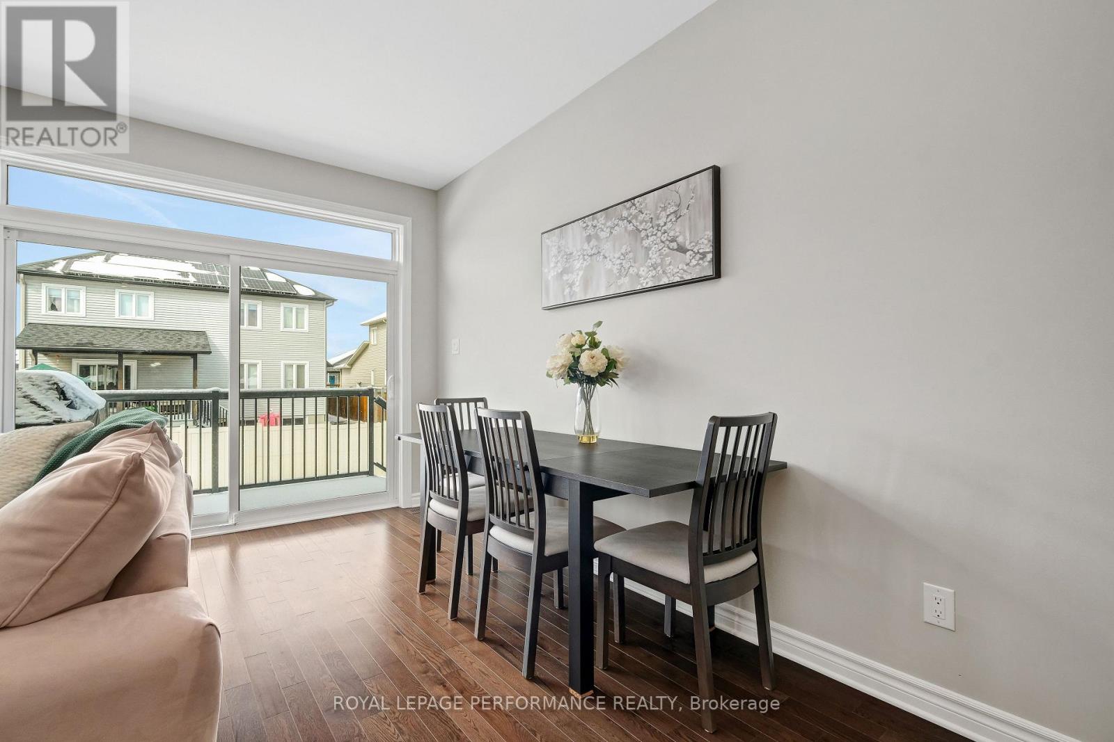 203 Station Trail, Russell, Ontario  K4R 0C9 - Photo 14 - X12912088