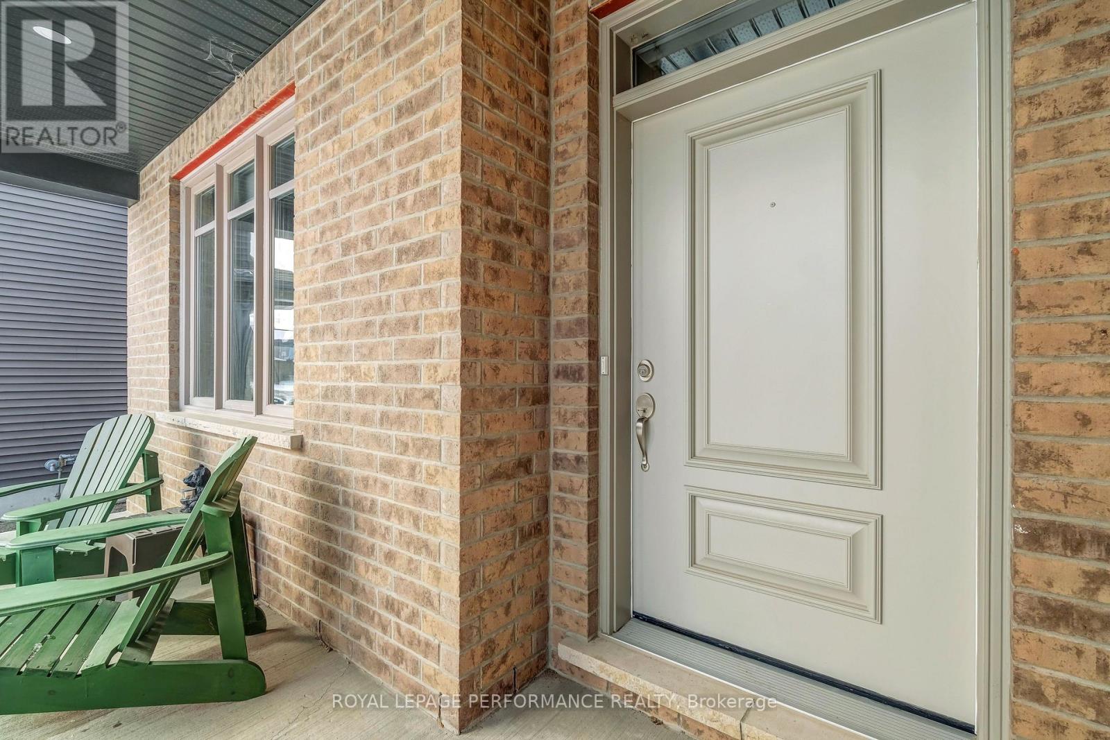 203 Station Trail, Russell, Ontario  K4R 0C9 - Photo 2 - X12912088