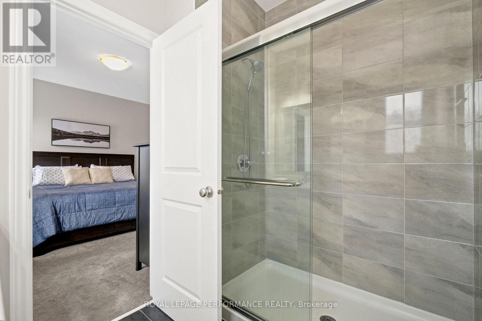 203 Station Trail, Russell, Ontario  K4R 0C9 - Photo 20 - X12912088