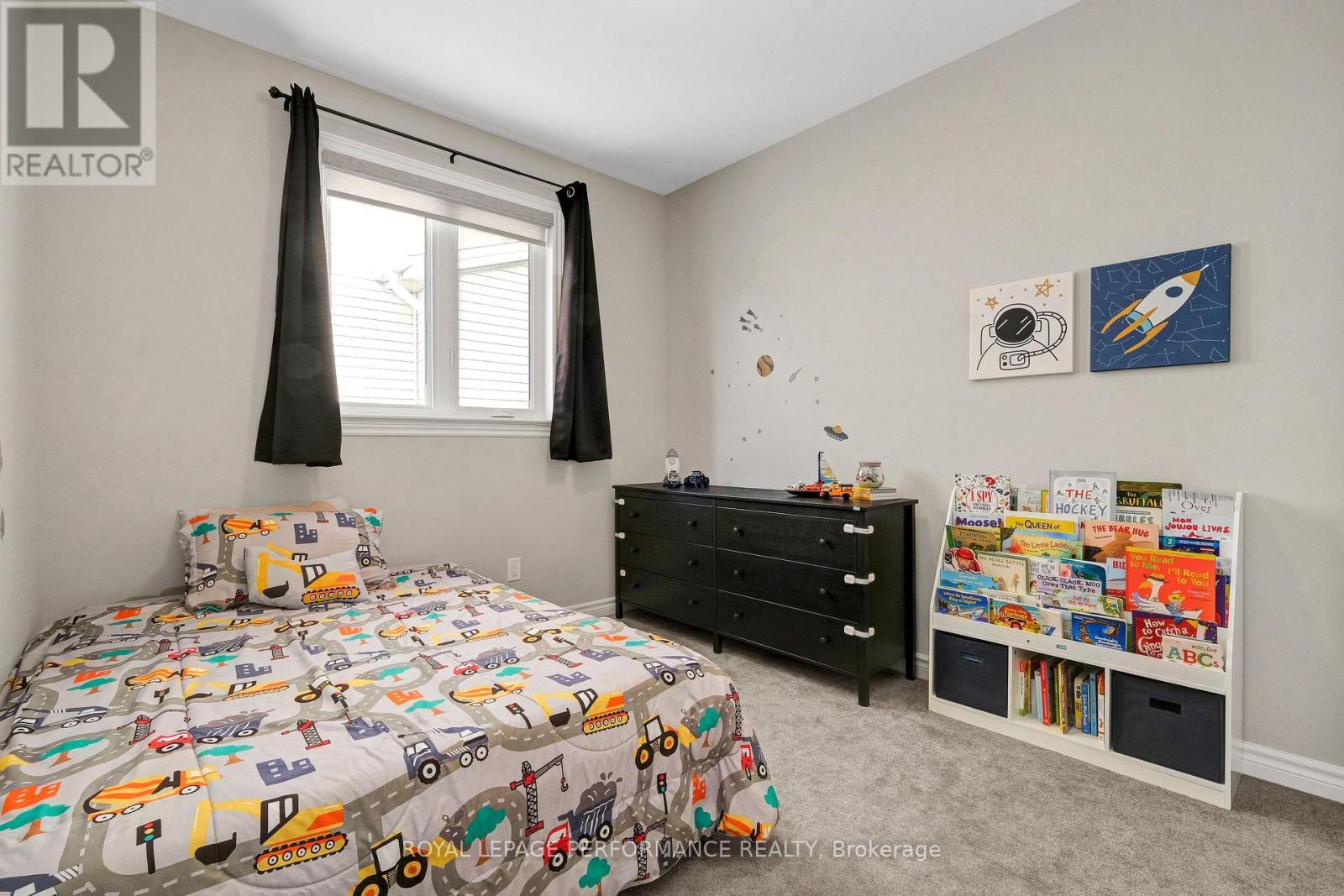 203 Station Trail, Russell, Ontario  K4R 0C9 - Photo 21 - X12912088