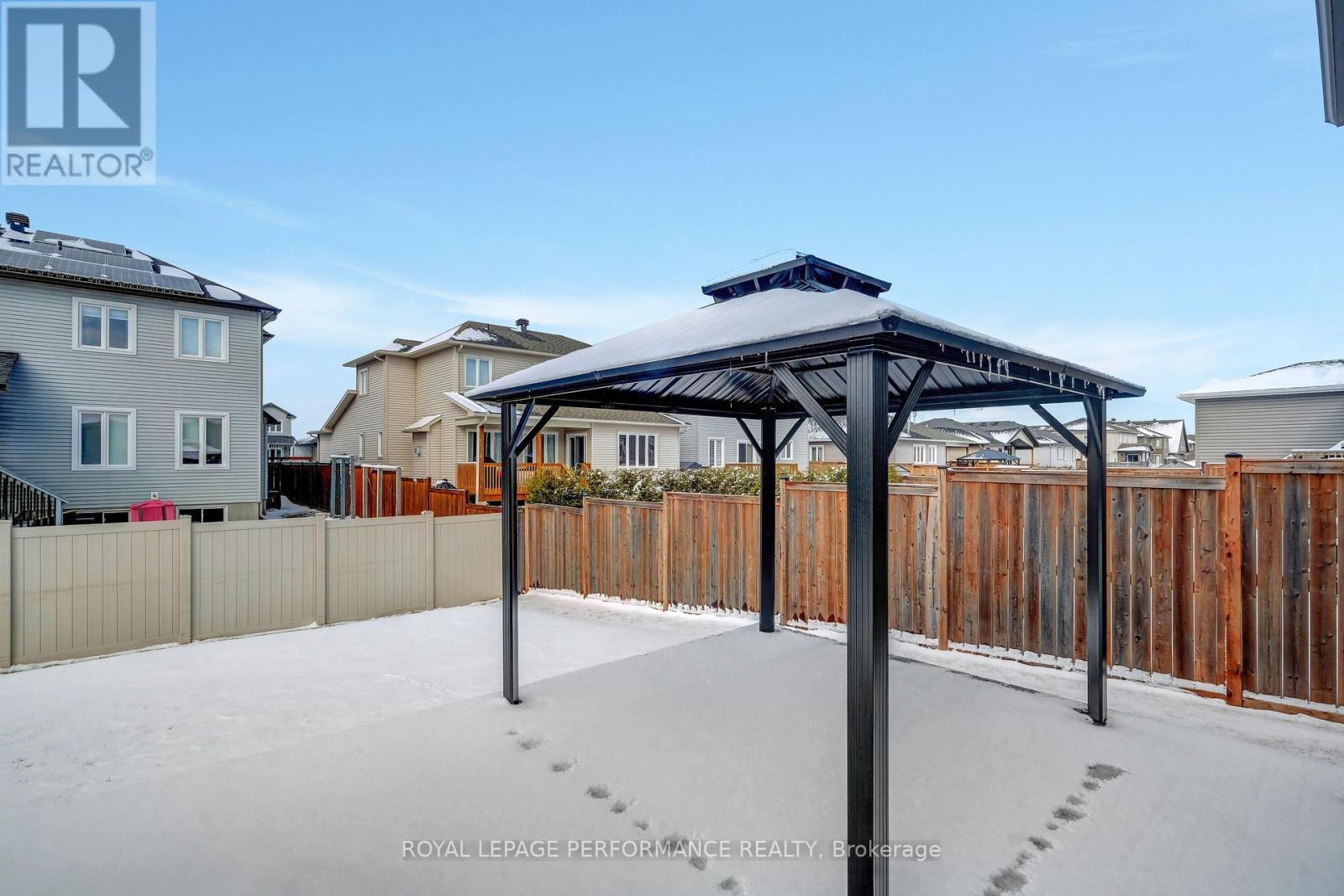 203 Station Trail, Russell, Ontario  K4R 0C9 - Photo 28 - X12912088