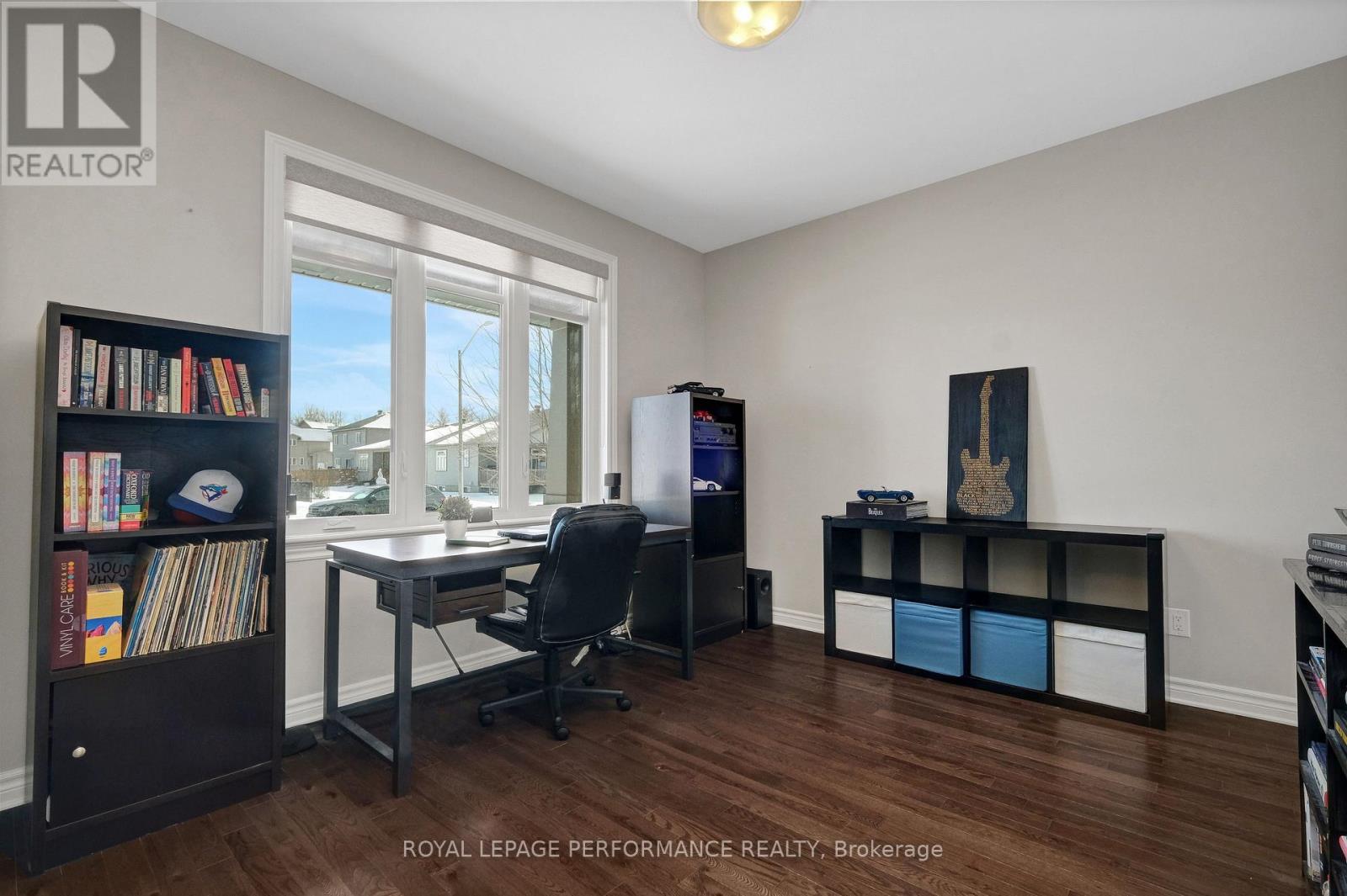 203 Station Trail, Russell, Ontario  K4R 0C9 - Photo 6 - X12912088