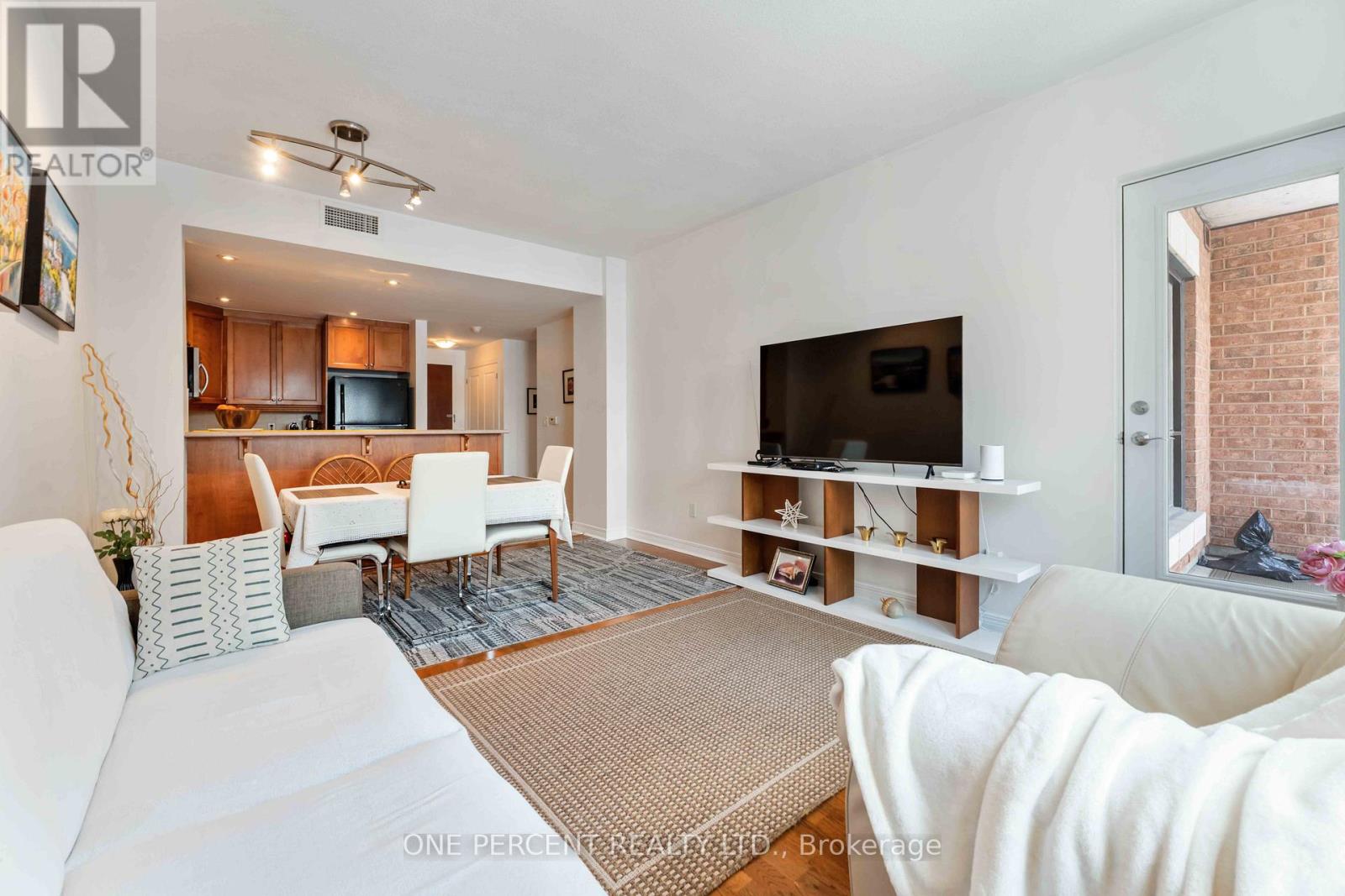 316 - 955 Beauparc Private, Ottawa, Ontario  K1J 0A2 - Photo 11 - X12912100