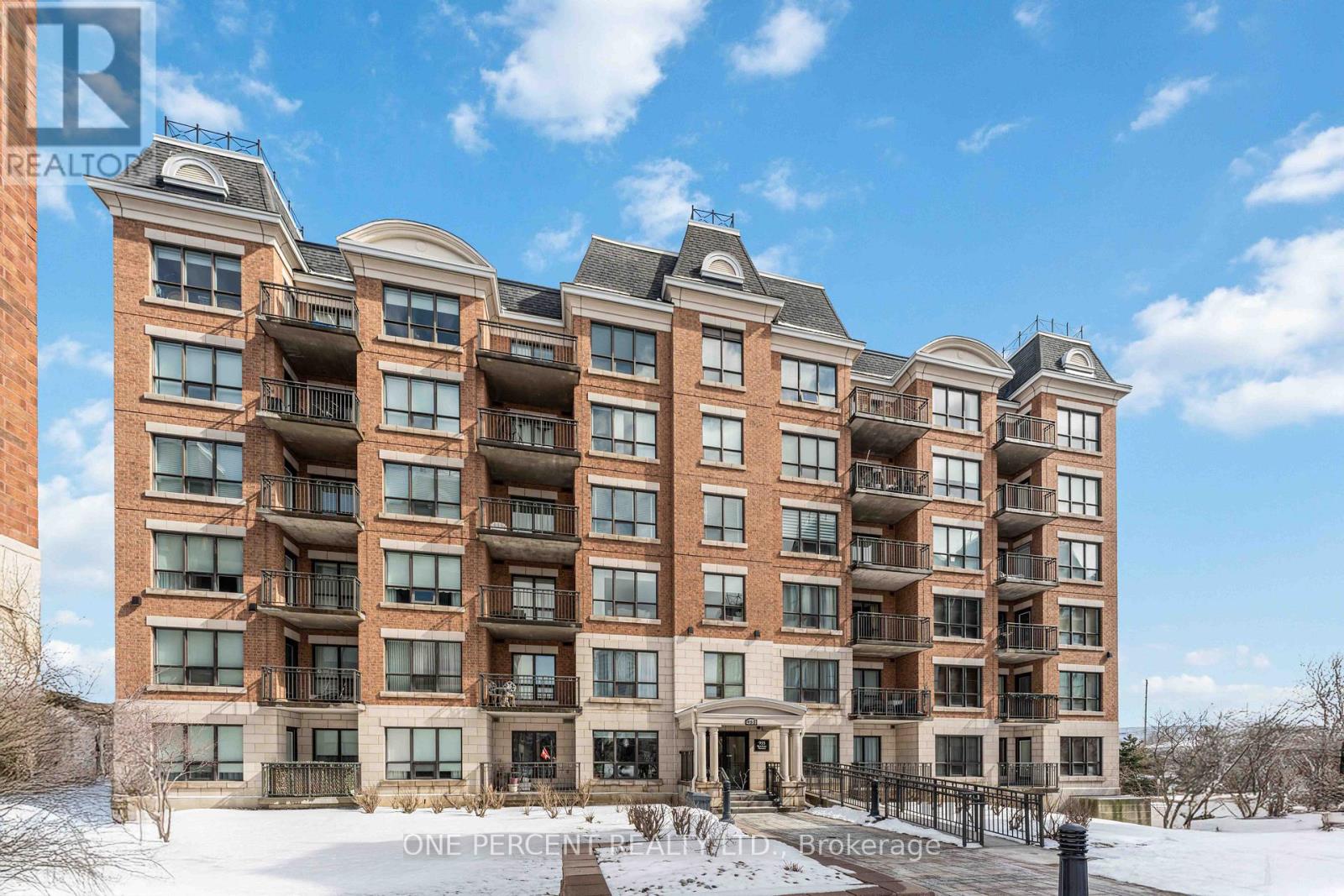 316 - 955 Beauparc Private, Ottawa, Ontario  K1J 0A2 - Photo 2 - X12912100