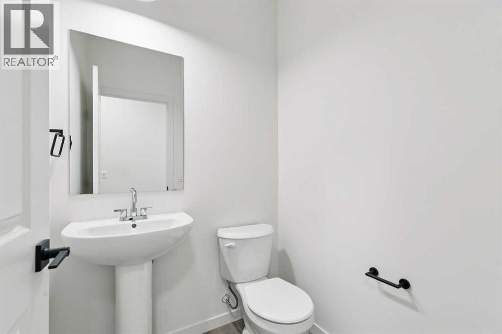 823 Bayview Terrace Sw, Airdrie, Alberta  T4B 4G2 - Photo 6 - A2295583