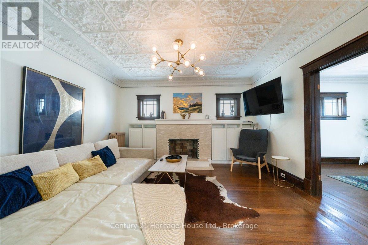 184 Weber Street E, Kitchener, Ontario  N2H 1E4 - Photo 13 - X12912030