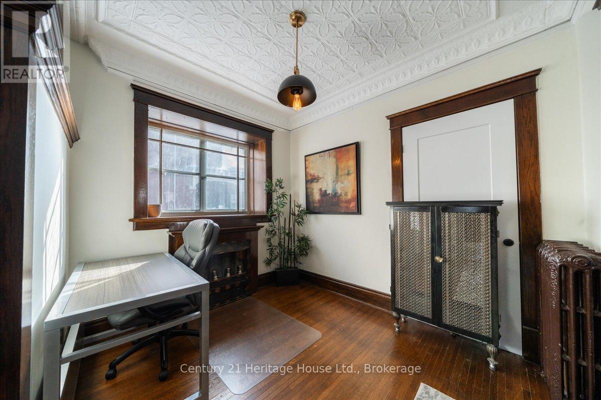 184 Weber Street E, Kitchener, Ontario  N2H 1E4 - Photo 22 - X12912030