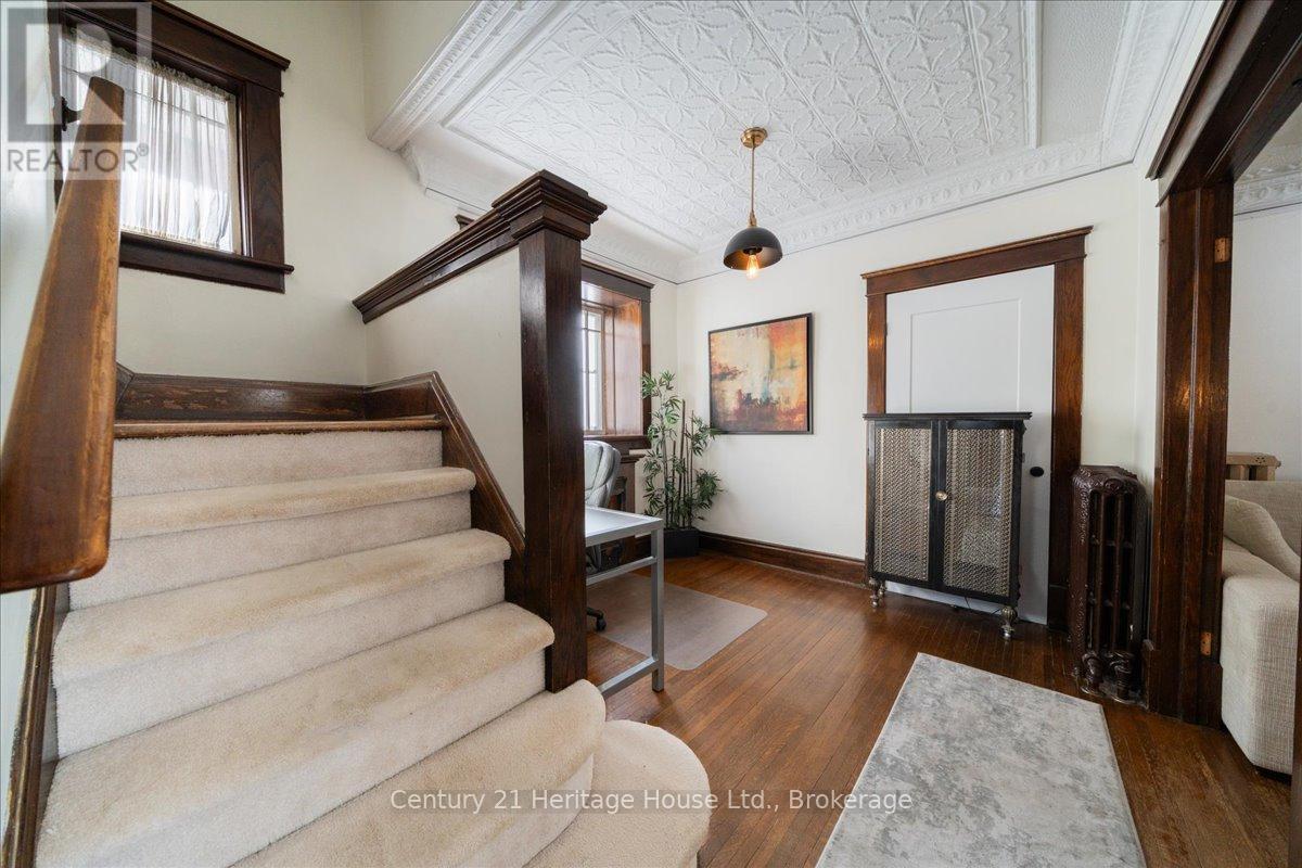 184 Weber Street E, Kitchener, Ontario  N2H 1E4 - Photo 23 - X12912030