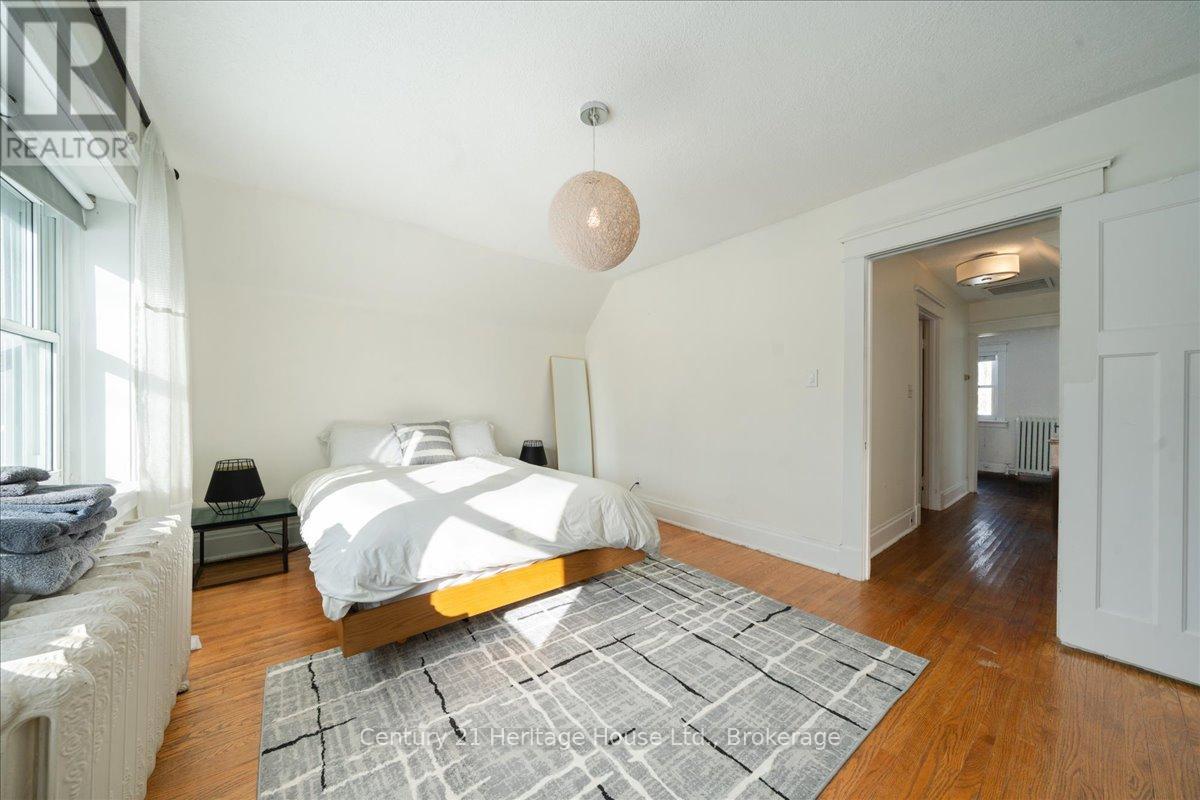 184 Weber Street E, Kitchener, Ontario  N2H 1E4 - Photo 41 - X12912030