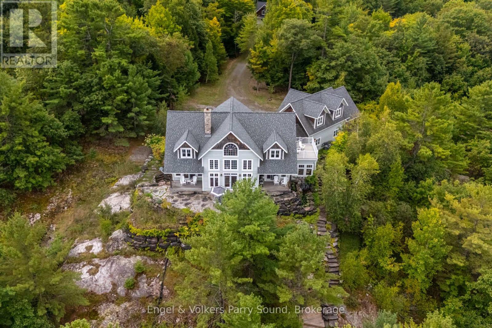 22 Beacon Point Drive, Carling, Ontario  P0G 1G0 - Photo 4 - X12912042