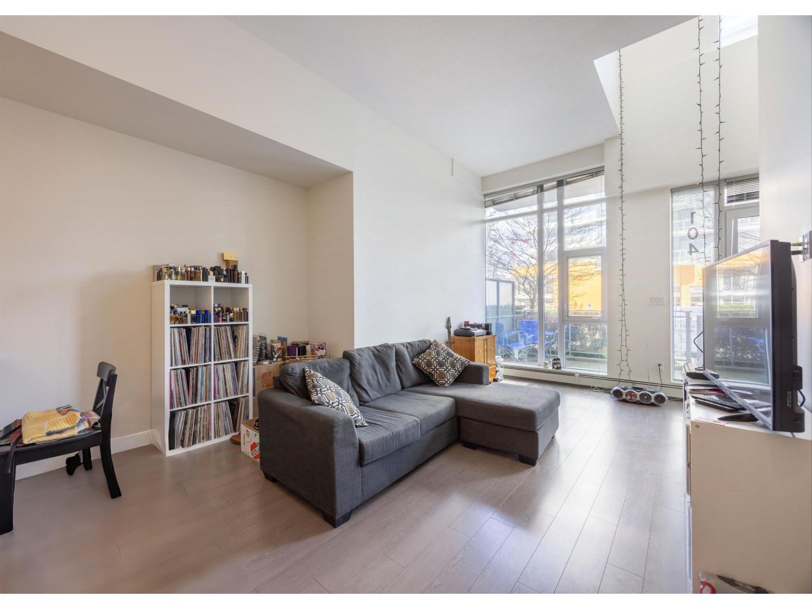 104 13308 CENTRAL AVENUE, Surrey, British Columbia