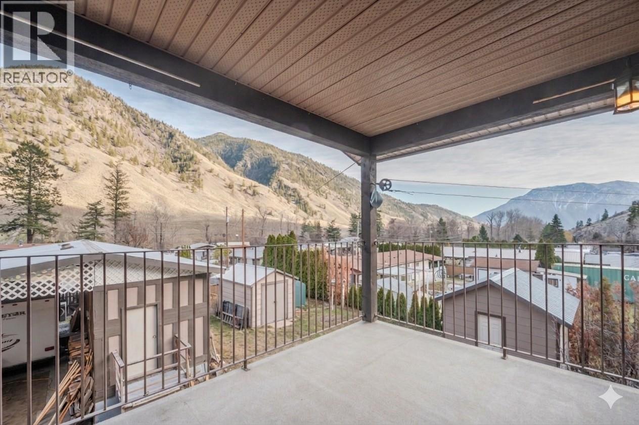 1436 Main Street, Keremeos, British Columbia  V0X 1N6 - Photo 32 - 10375895