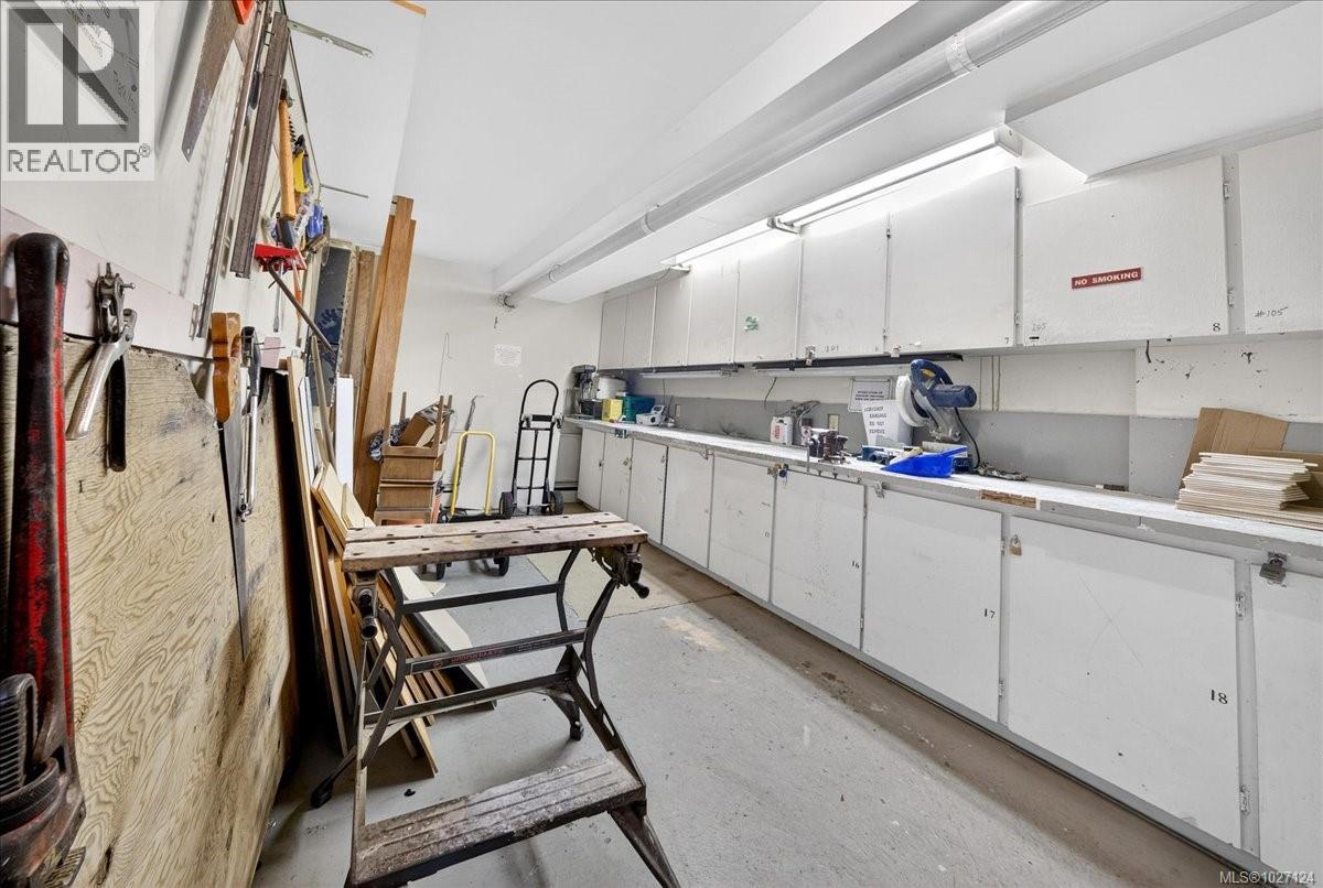 302 1000 Esquimalt Rd, Esquimalt, British Columbia  V9A 3N2 - Photo 21 - 1027124