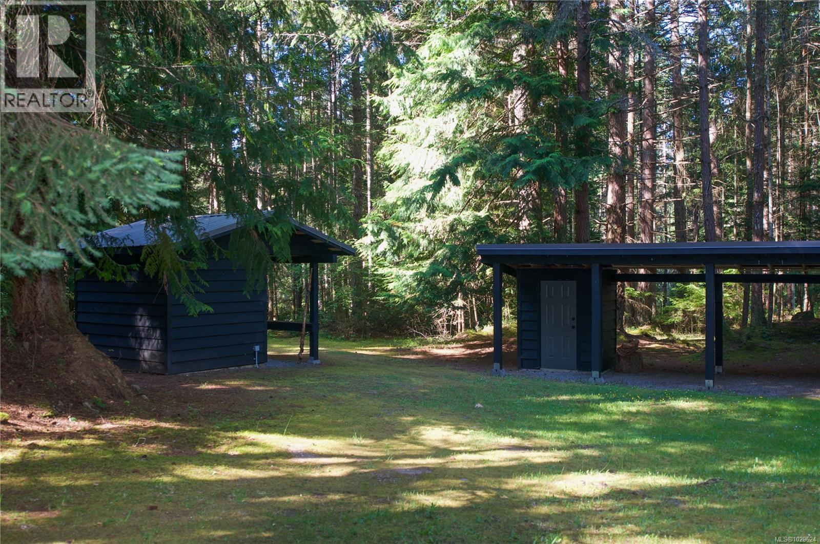 765 Horseshoe Rd, Gabriola Island, British Columbia  V0R 1X3 - Photo 31 - 1029624