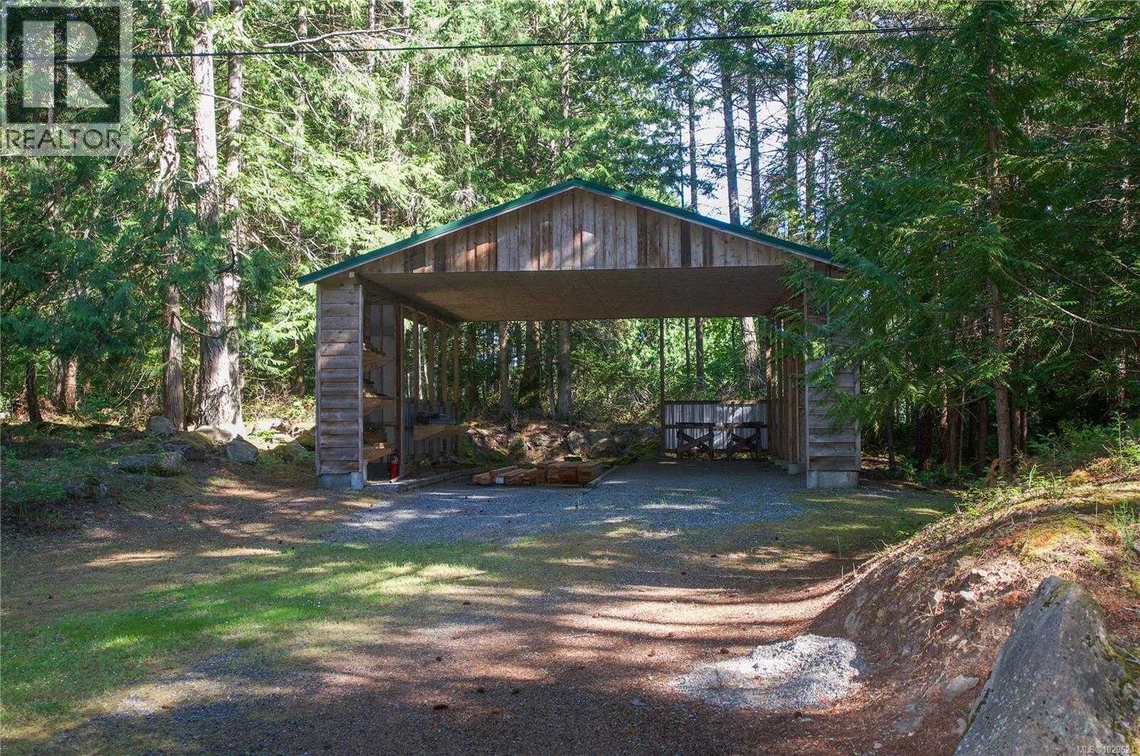 765 Horseshoe Rd, Gabriola Island, British Columbia  V0R 1X3 - Photo 30 - 1029624