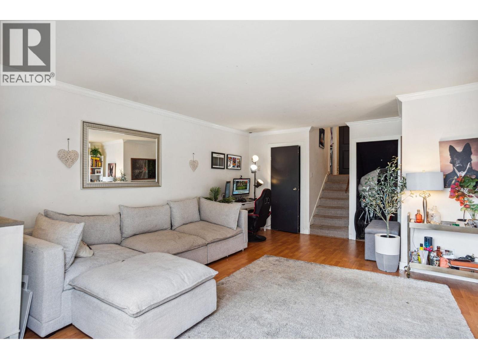 784 Millbank, Vancouver, British Columbia  V5Z 3Z3 - Photo 4 - R3102275