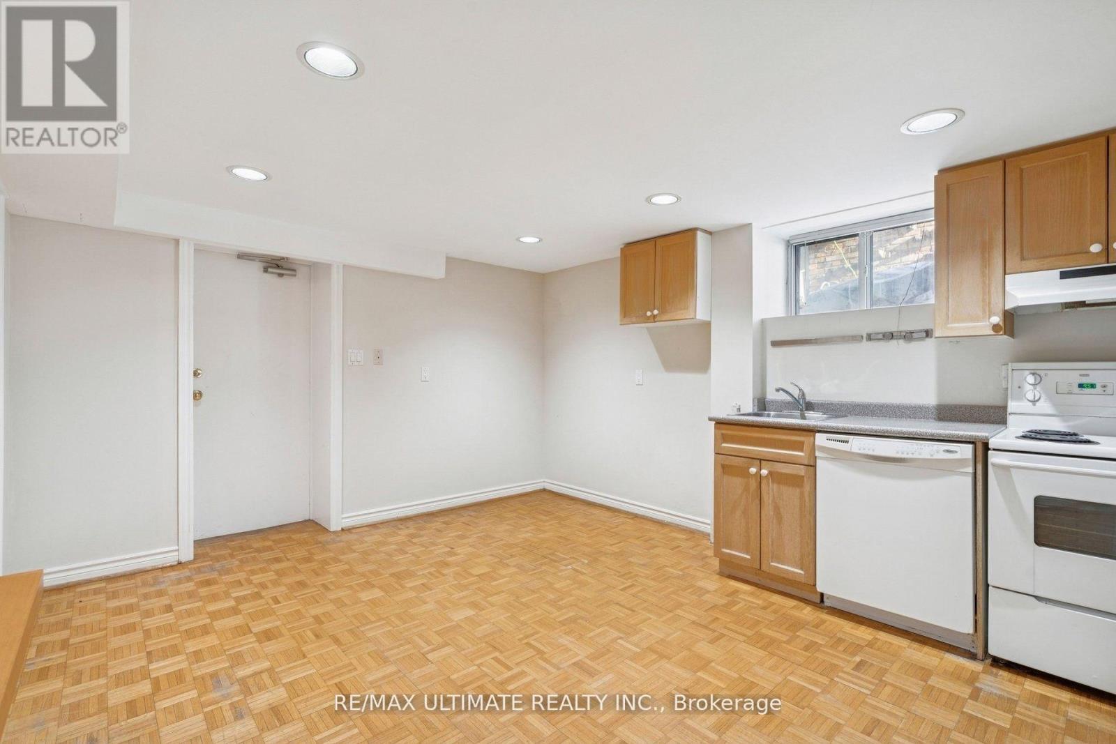 Basement - 12 Foxbar Road, Toronto, Ontario  M4V 2G6 - Photo 5 - C12912090