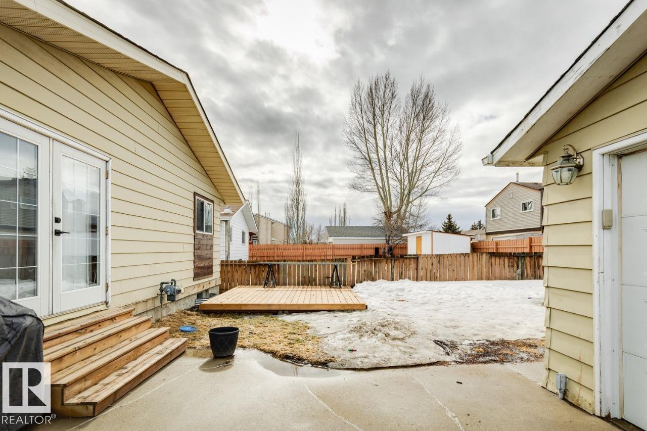14206 22a St Nw, Edmonton, Alberta  T5Y 1E1 - Photo 4 - E4478743