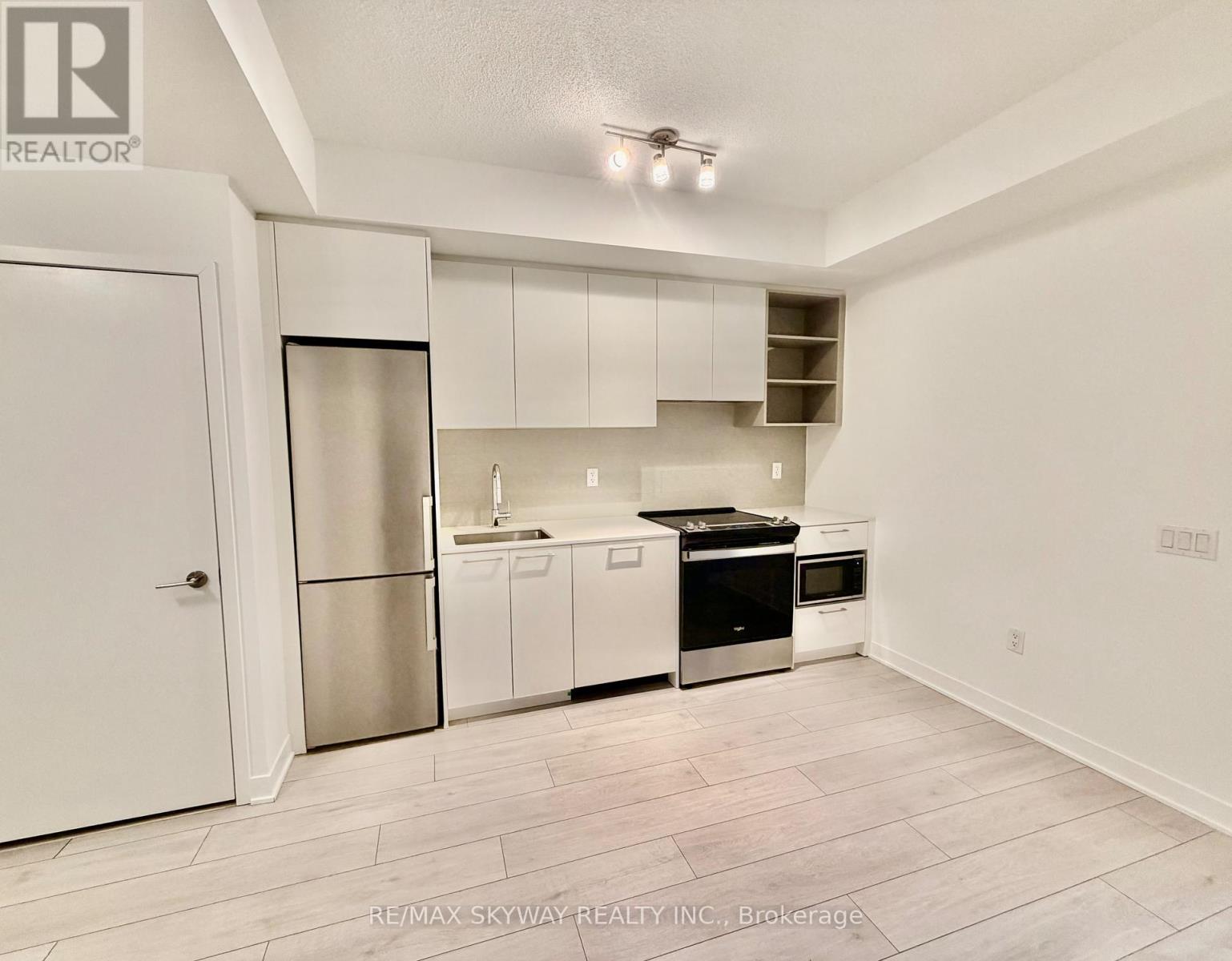 315 - 260 Malta Avenue, Brampton, Ontario  L6Y 6L7 - Photo 2 - W12911044