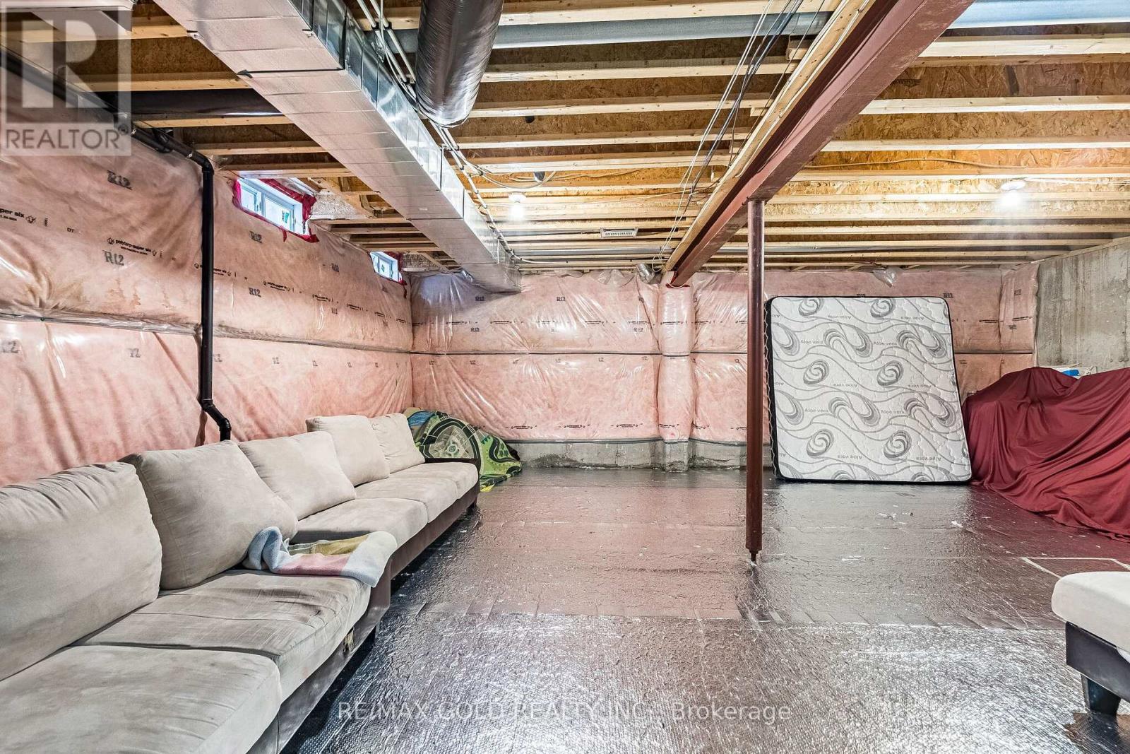 49 Baby Pointe Trail, Brampton, Ontario  L7A 0W3 - Photo 45 - W12907202