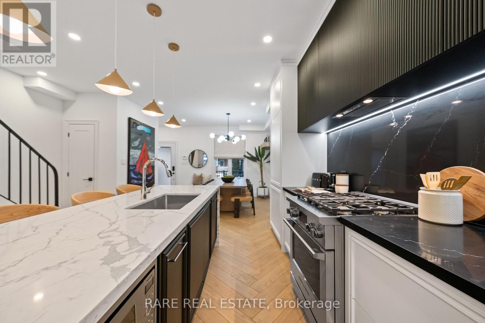 63 Laughton Avenue, Toronto, Ontario  M6N 2W8 - Photo 14 - W12908526