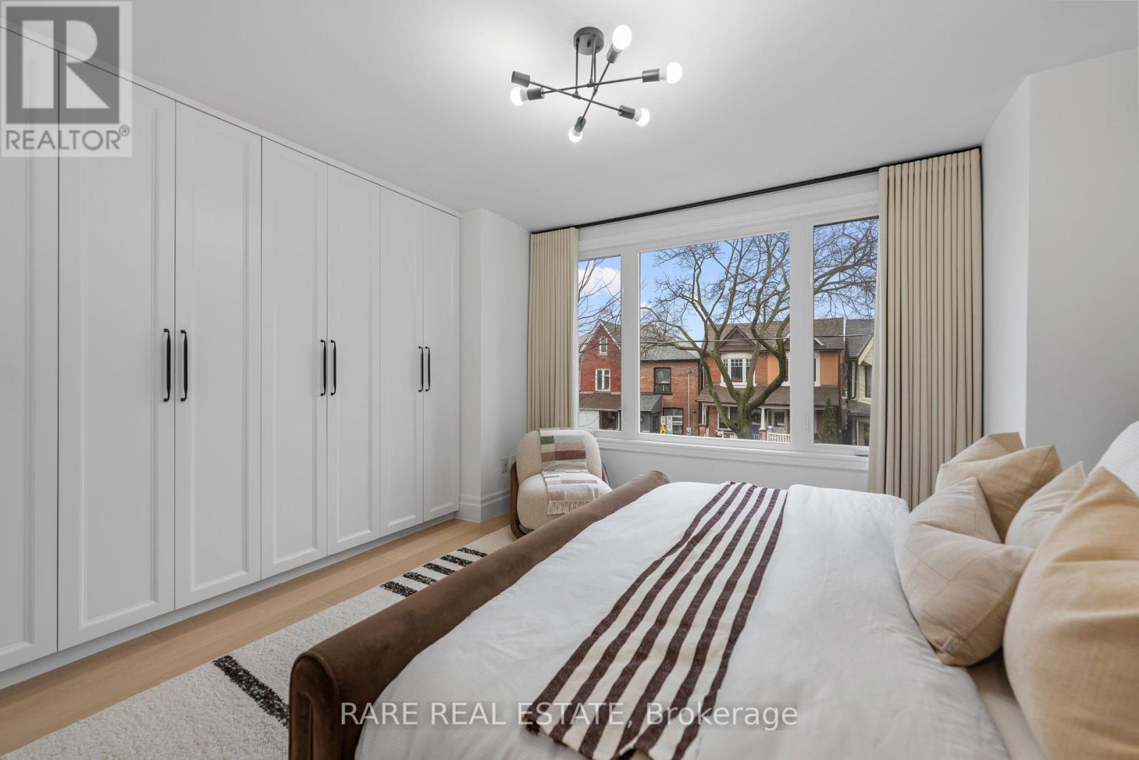 63 Laughton Avenue, Toronto, Ontario  M6N 2W8 - Photo 19 - W12908526