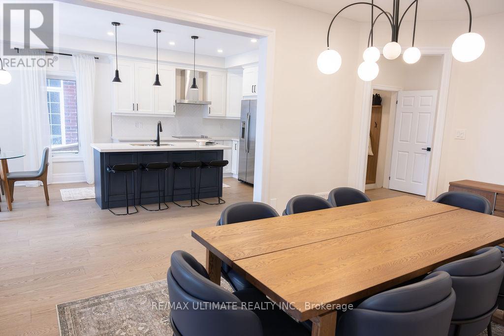 12 Branigan Crescent, Halton Hills, Ontario  L6X 3N6 - Photo 10 - W12912078