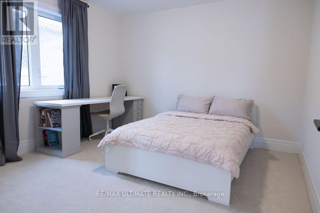 12 Branigan Crescent, Halton Hills, Ontario  L6X 3N6 - Photo 25 - W12912078