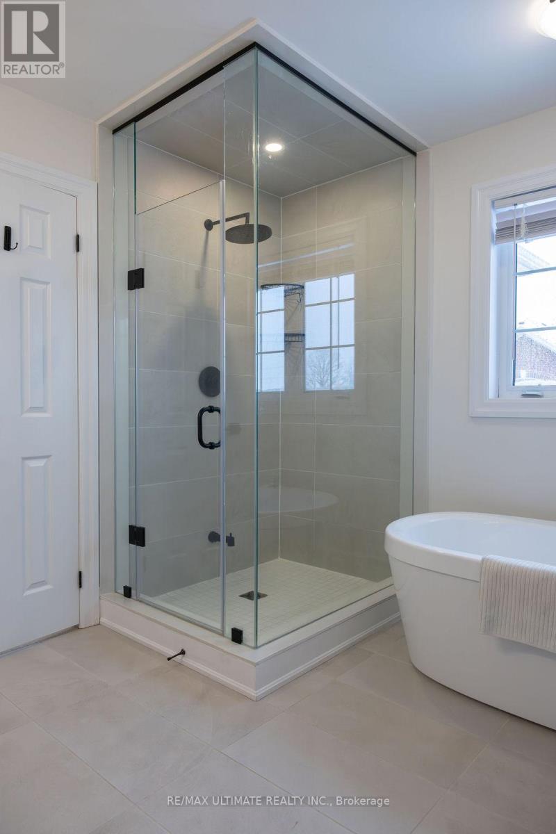 12 Branigan Crescent, Halton Hills, Ontario  L6X 3N6 - Photo 31 - W12912078