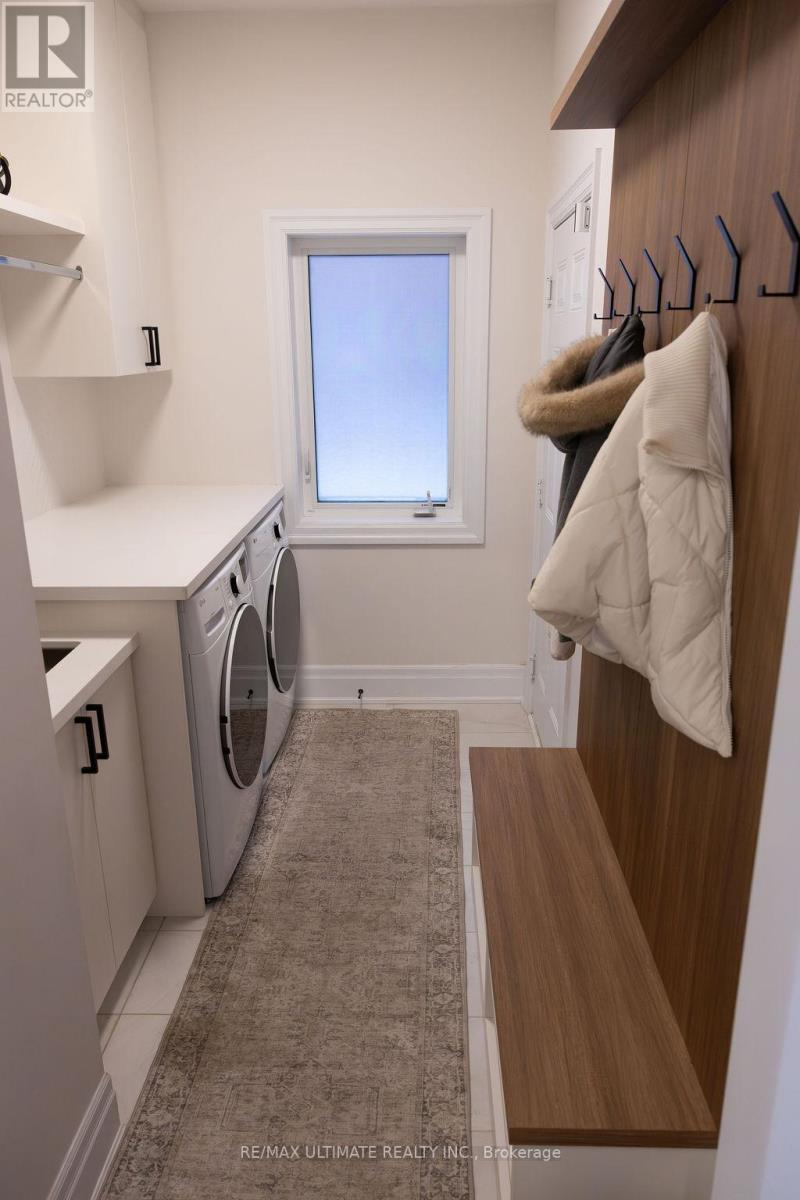 12 Branigan Crescent, Halton Hills, Ontario  L6X 3N6 - Photo 7 - W12912078