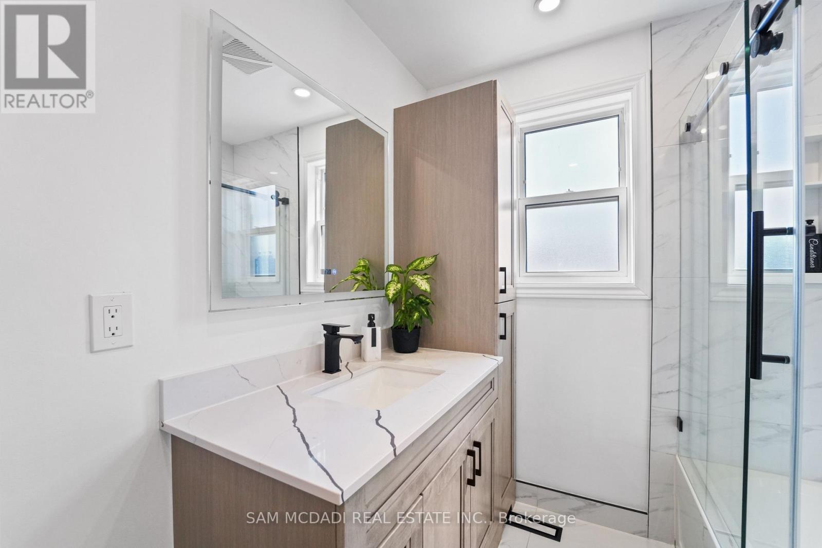 31 - 1518 Sixth Line, Oakville, Ontario  L6H 2P2 - Photo 21 - W12912098