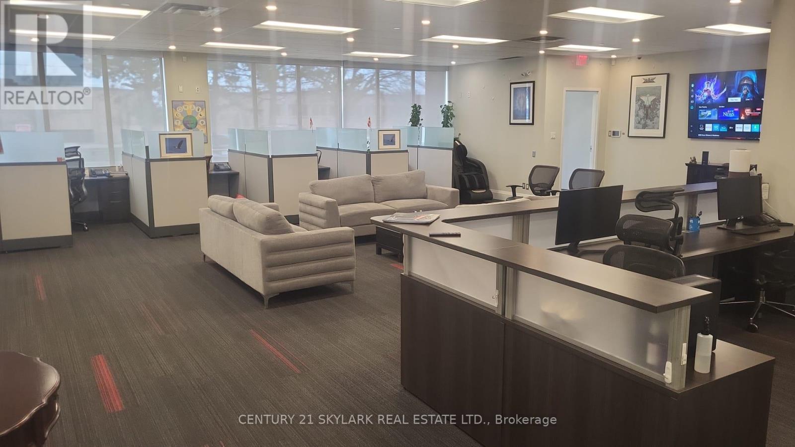 3-4 - 5500 Tomken Road, Mississauga, Ontario  L4W 2Z4 - Photo 4 - W12912142