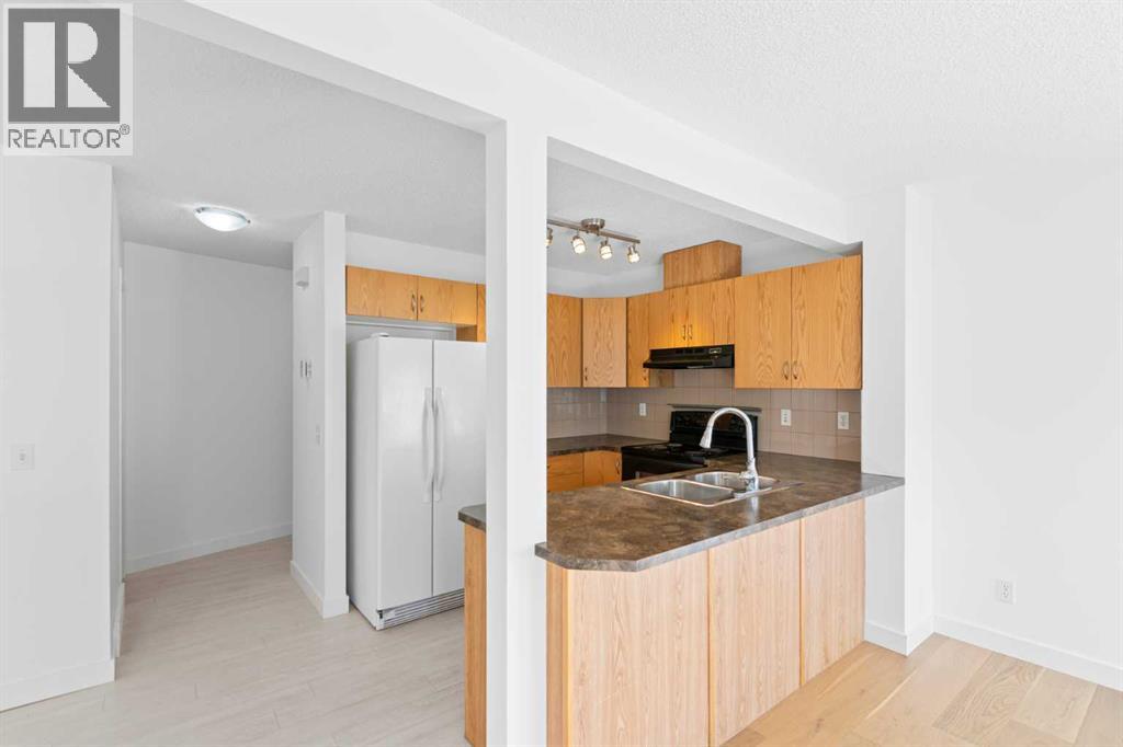 85 Panatella Villas Nw, Calgary, Alberta  T3K 0G6 - Photo 9 - A2288605