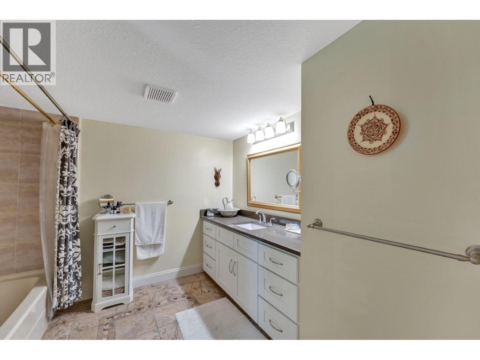 109b 1210 Quayside Drive, New Westminster, British Columbia  V3M 6H1 - Photo 19 - R3102595